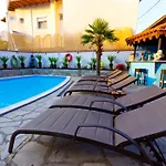 Ξενοδοχείο Pavlidis 2*